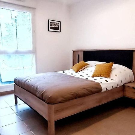 Pour 4 Personnes Entre Paris Et Disneyland. Pontault-Combault Extérieur photo